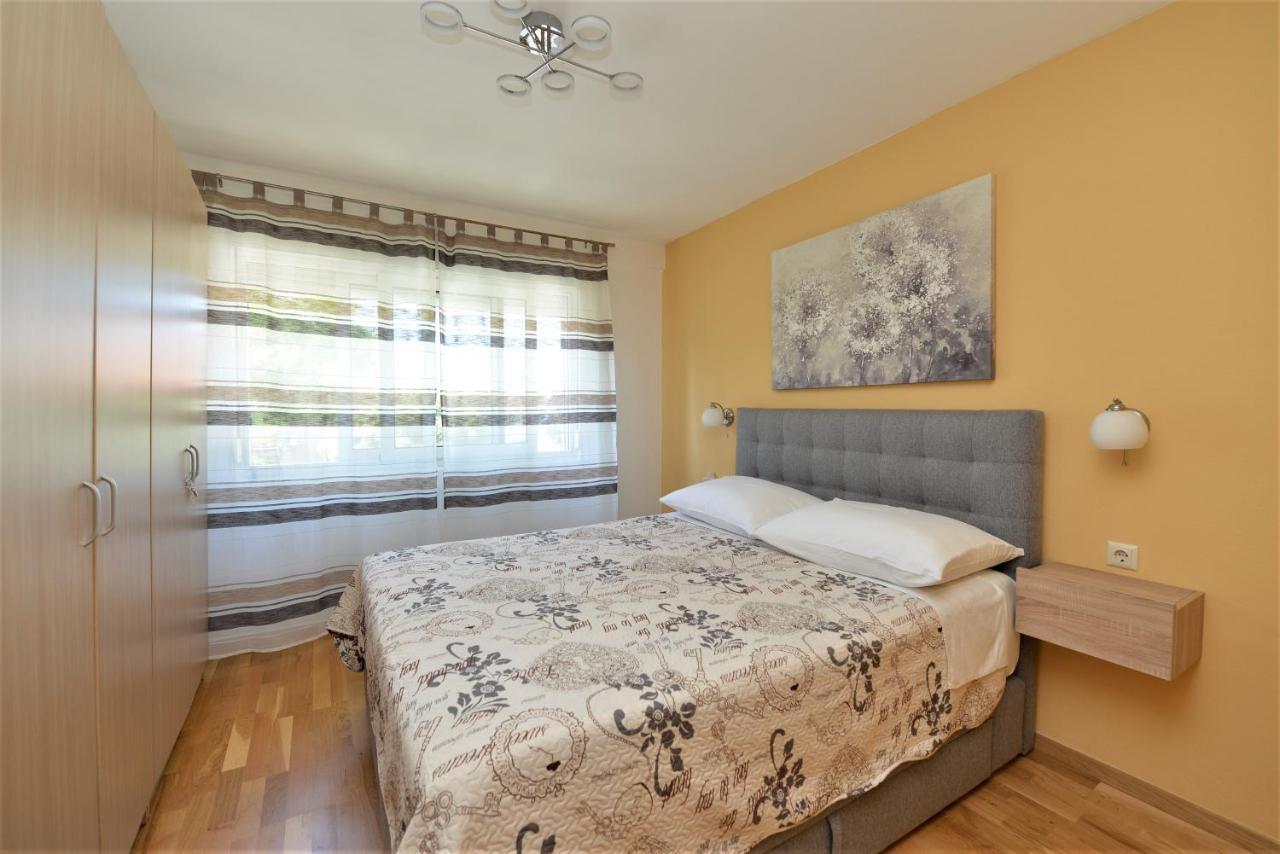 Apartment Sanja Kolovare Beach Zadar Exterior foto